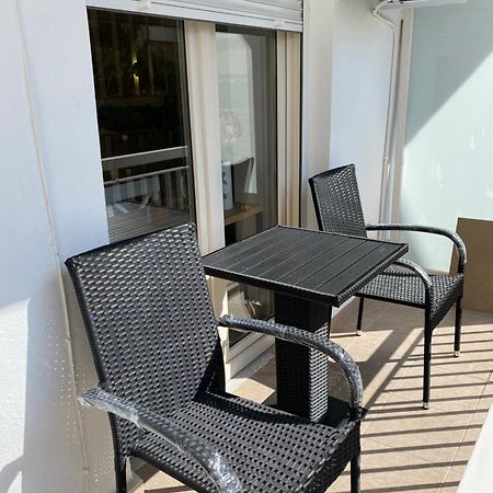 White Apartment Kavala Exterior photo